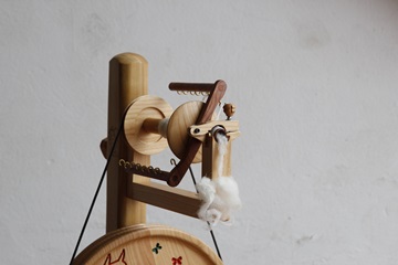 Detalle de una rueca moderna